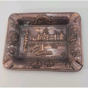 Victoria BC Canada, Totem Pole, Parliament, Fishing, etc souvenir ASH TRAY